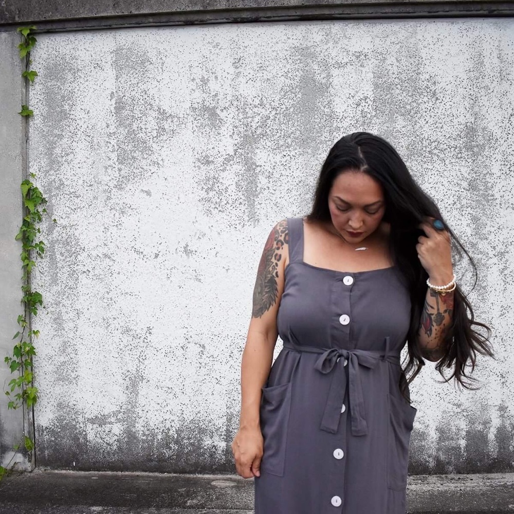 Grey Buttondown Midi Dress - Picture 3 of 4